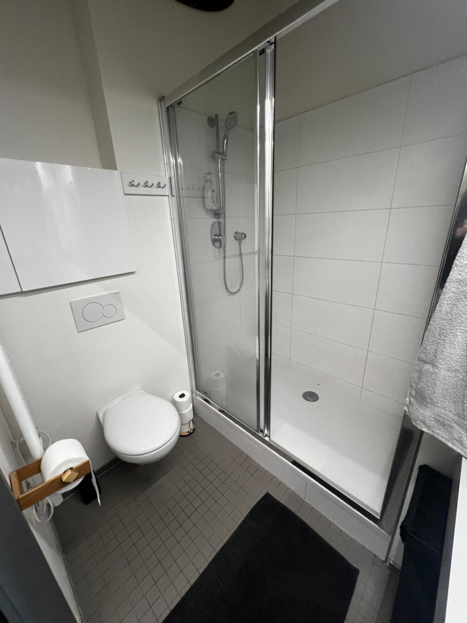 1 Bedroom Loft Apartment Zlín Buitenkant foto